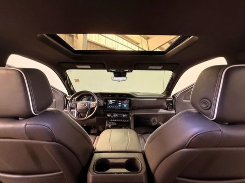 Certified 2025 GMC Sierra 1500 AT4X image 18