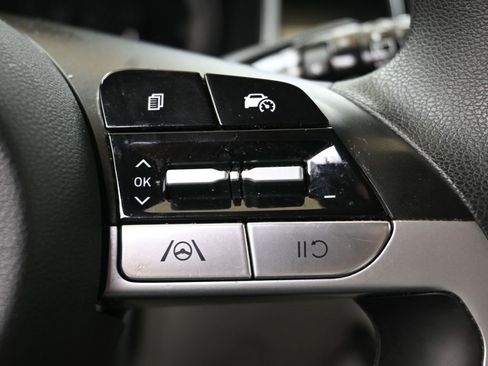 Certified 2022 Hyundai Tucson SE w/ Cargo Package image 24