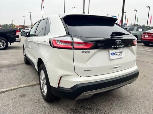 Used 2023 Ford Edge SEL w/ Convenience Package image 6