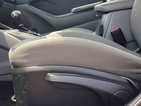 Used 2016 Kia Forte LX FWD image 9