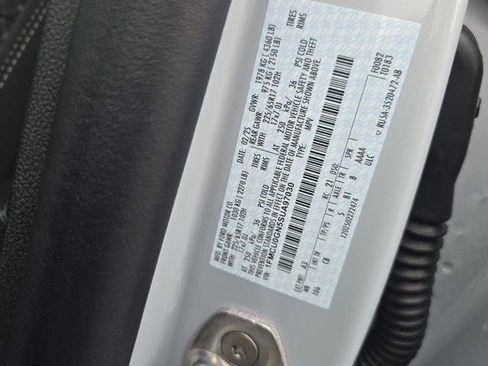 New 2025 Ford Escape Active w/ Tech Pack #1 image 16