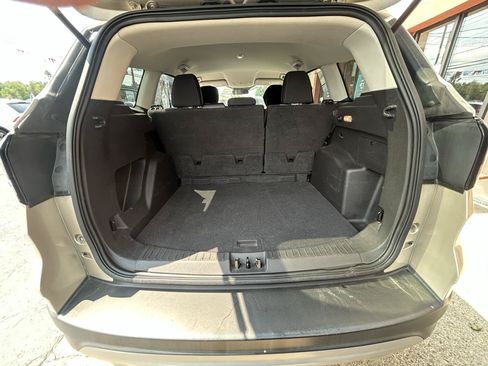 Used 2018 Ford Escape SE AWD/4WD image 17