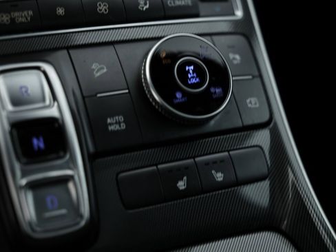 Used 2023 Hyundai Santa Fe SEL Premium image 40