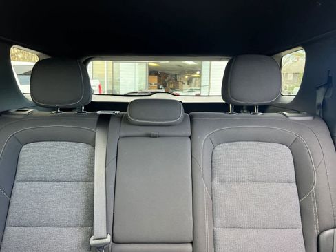 Used 2025 GMC Terrain Elevation image 27