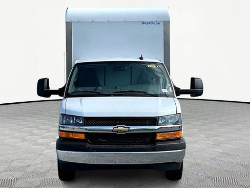 New 2025 Chevrolet Express 3500 w/ Power Convenience Package image 2