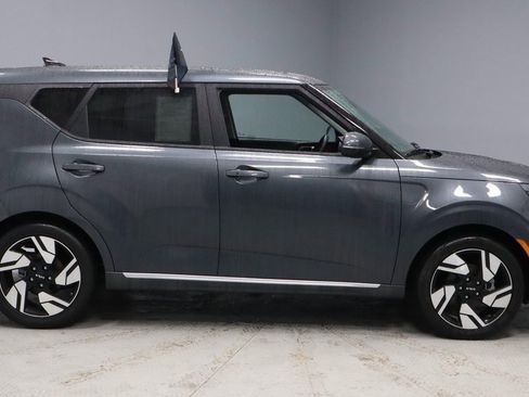 Used 2024 Kia Soul GT-Line image 13