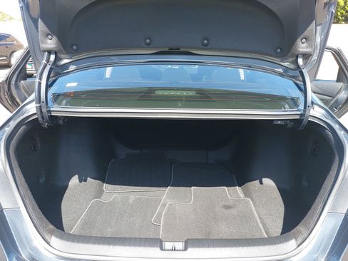 Used 2025 Honda Accord LX image 12