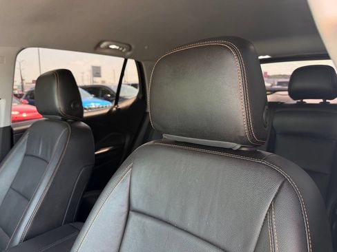 Used 2021 GMC Terrain SLT w/ Elevation Edition FWD image 11