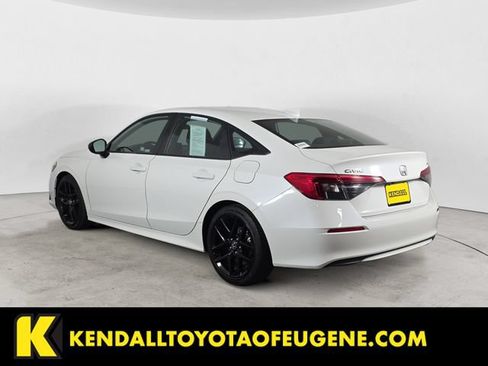 Used 2024 Honda Civic Sport image 7