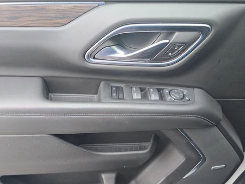 Used 2021 Chevrolet Tahoe Z71 w/ Luxury Package image 25