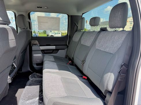 New 2026 Ford F250 XLT w/ XLT Premium Package AWD/4WD image 12