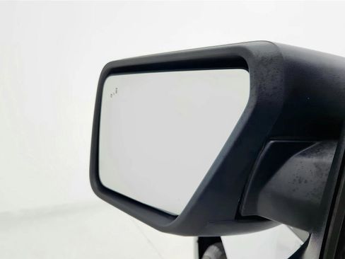 Used 2023 Ford F150 XLT image 31