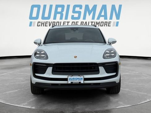 Used 2022 Porsche Macan image 8