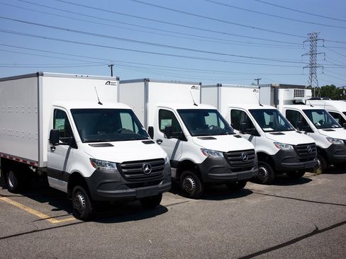 New 2023 Mercedes-Benz Sprinter 3500 image 4