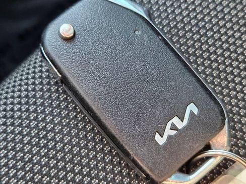 Used 2023 Kia Forte LXS FWD image 37