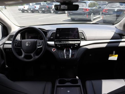 Used 2026 Honda Odyssey EX-L image 18