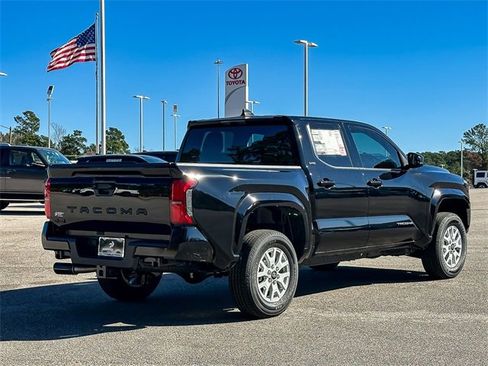 New 2026 Toyota Tacoma SR5 image 8