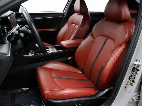 Used 2024 Kia K5 GT-Line w/ GT-Line Premium Package image 9