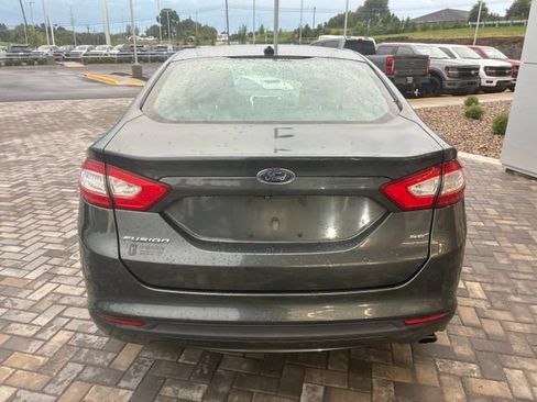 Used 2016 Ford Fusion SE w/ SE Cold Weather Package FWD image 6