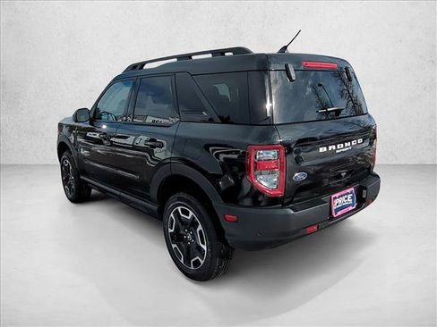 Used 2024 Ford Bronco Sport Outer Banks w/ Tech Package image 8