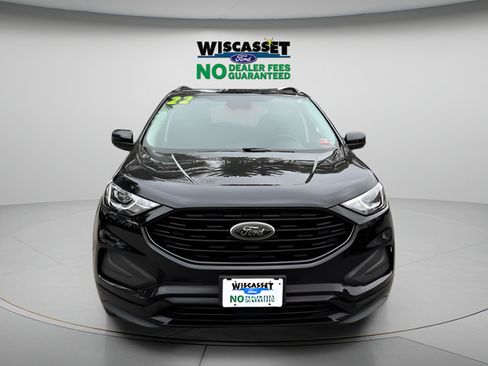 Certified 2022 Ford Edge SE w/ Black Appearance Package AWD/4WD image 10