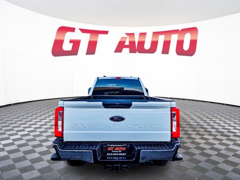 Used 2023 Ford F350 XLT w/ FX4 Off-Road Package image 6