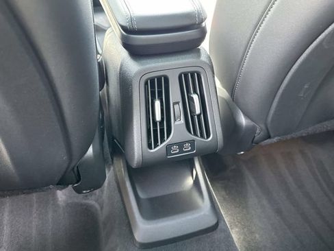Used 2025 BMW X1 xDrive28i AWD/4WD image 19