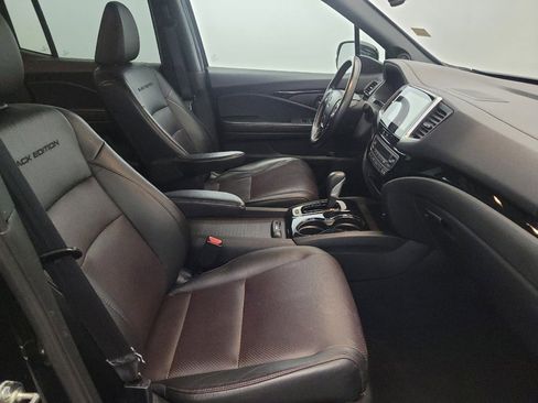 Used 2017 Honda Ridgeline Black Edition image 21