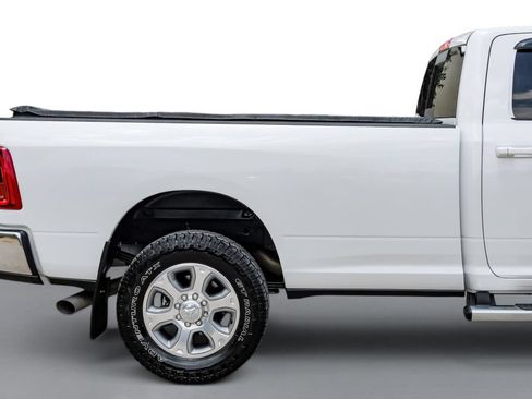 Used 2025 RAM 3500 Laramie AWD/4WD image 6