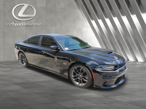 Used 2020 Dodge Charger Scat Pack w/ Plus Group RWD image 5