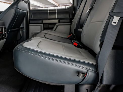 Used 2022 Ford F450 Limited w/ FX4 Off-Road Package AWD/4WD image 38