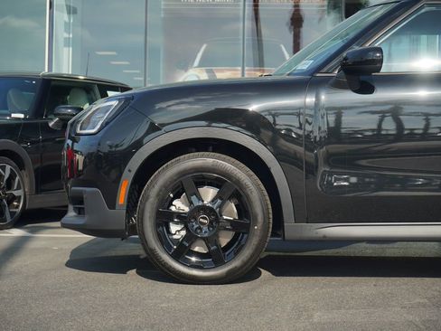 New 2026 MINI Cooper Countryman S image 2