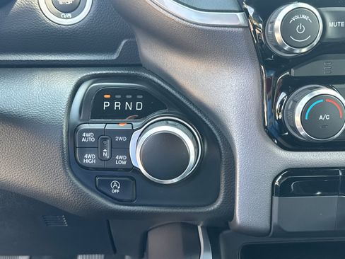 Used 2023 RAM 1500 Big Horn AWD/4WD image 15