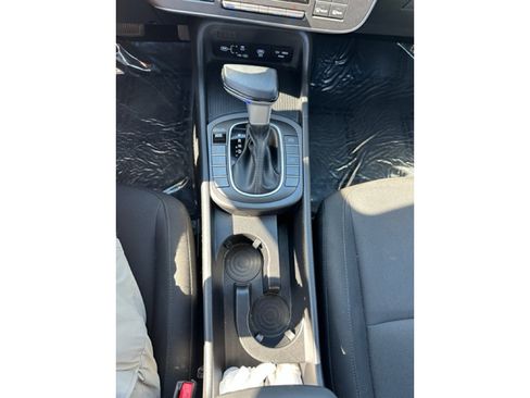 Used 2025 Hyundai Kona SEL image 15