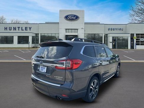 Used 2023 Subaru Ascent Touring AWD/4WD image 4
