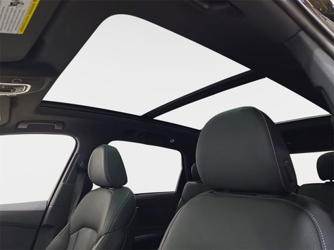 Used 2025 Audi Q7 3.0T Prestige w/ Prestige Package image 33