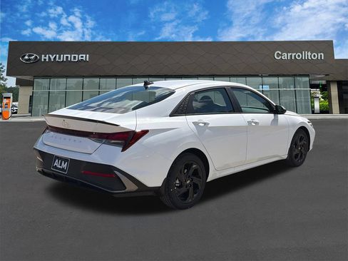 New 2026 Hyundai Elantra Sport FWD image 6