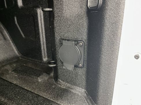 Certified 2024 GMC Sierra 1500 Elevation image 33