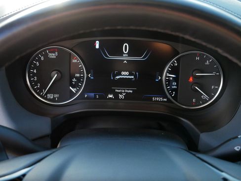 Used 2024 Buick Enclave Premium image 21