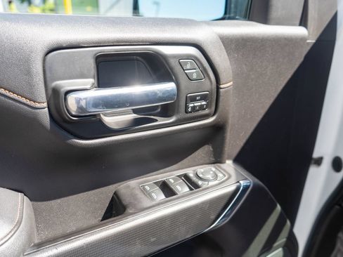 Used 2020 GMC Sierra 1500 AT4 w/ AT4 Premium Package AWD/4WD image 28