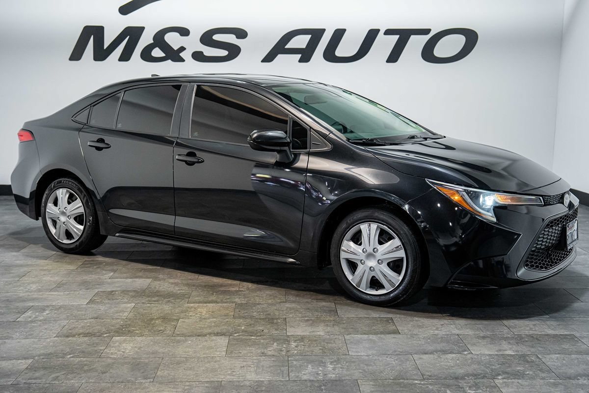 Used 2022 Toyota Corolla LE FWD image 7
