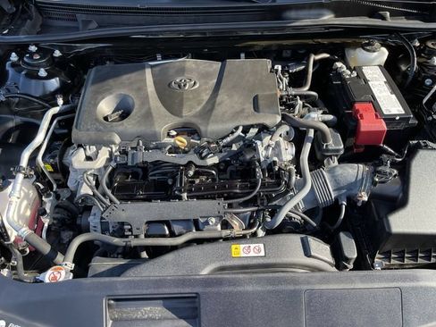Used 2023 Toyota Camry LE FWD image 11