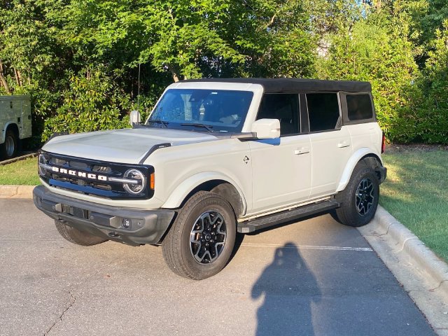 Used 2022 Ford Bronco Outer Banks AWD/4WD image 3