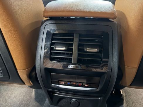 Used 2019 BMW X3 xDrive30i w/ Premium Package AWD/4WD image 46