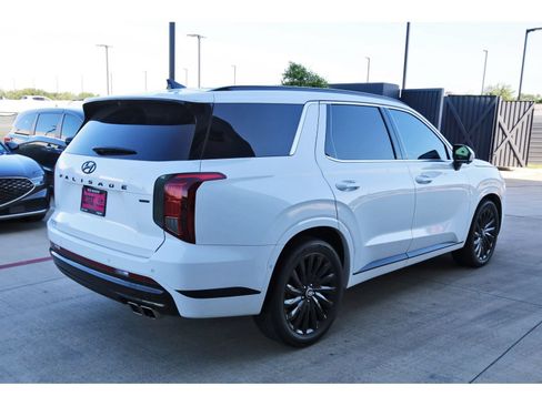 Certified 2024 Hyundai Palisade Calligraphy AWD/4WD image 9