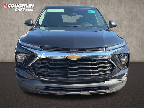 New 2026 Chevrolet TrailBlazer LS w/ LS Convenience Package FWD image 2