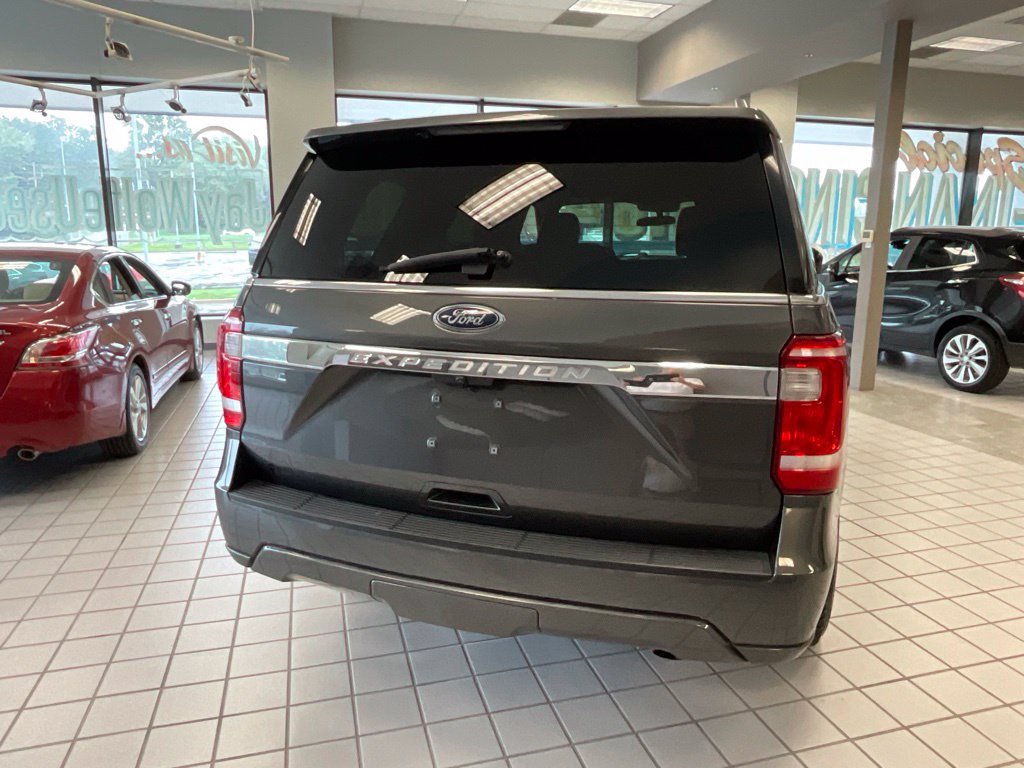 Used 2021 Ford Expedition XL AWD/4WD image 5