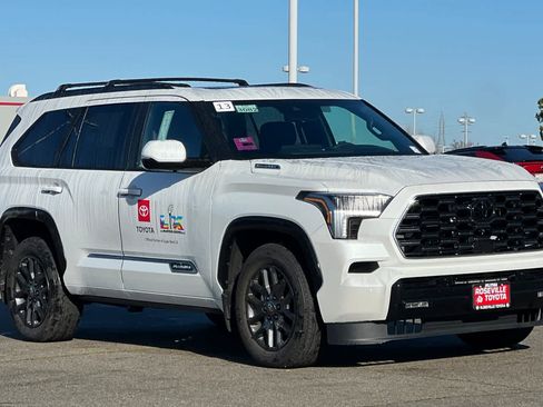 Used 2026 Toyota Sequoia Platinum image 9