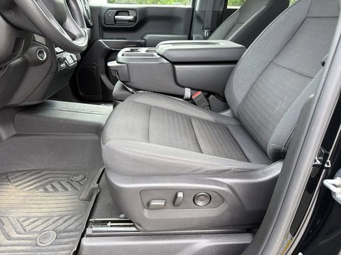 Used 2024 Chevrolet Silverado 1500 Custom Trail Boss w/ Midnight Edition AWD/4WD image 14