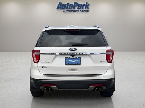 Certified 2019 Ford Explorer Limited w/ Class III Trailer Tow Package AWD/4WD image 6